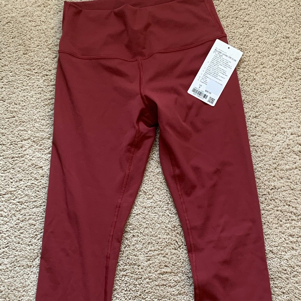 NWT Lululemon Wunder Under HR crop legging size 8